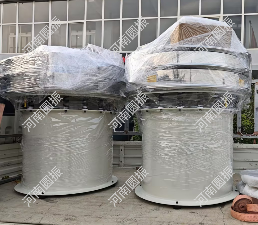 湖北省2臺1200超聲波振動篩-發(fā)貨